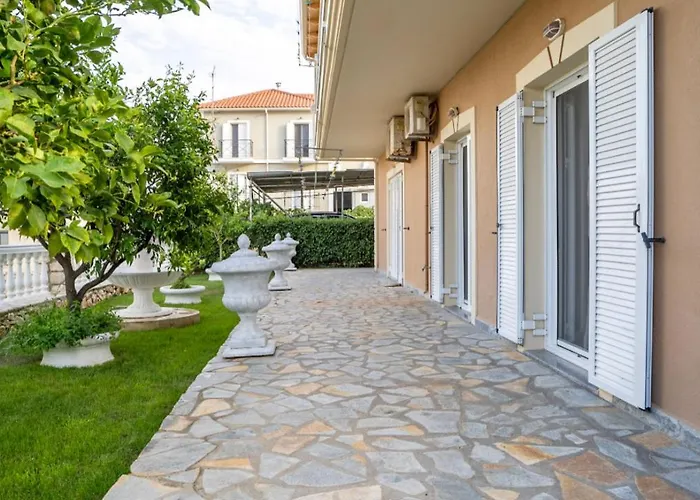 La Casa Di Linda Apartment *